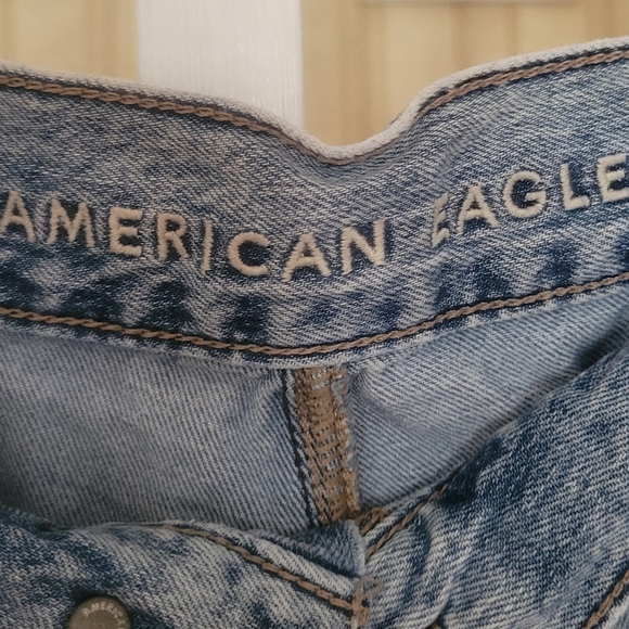 AMERICAN EAGLE High Waisted Blue Denim Cargo Jeans Size 8 - Picture 9 of 11
